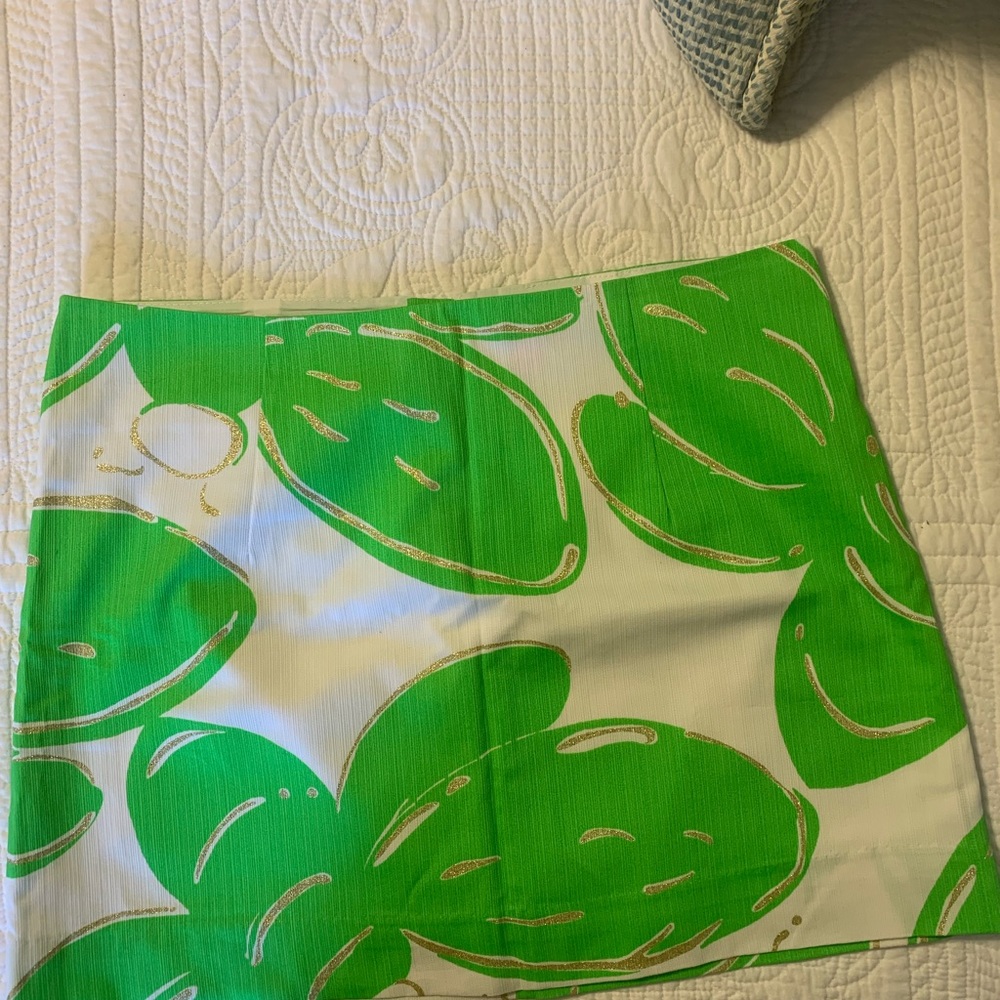 Lilly Pulitzer skirt